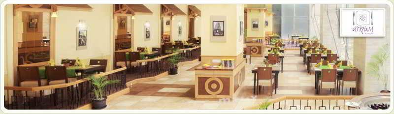 Vits Hotel Poona Buitenkant foto